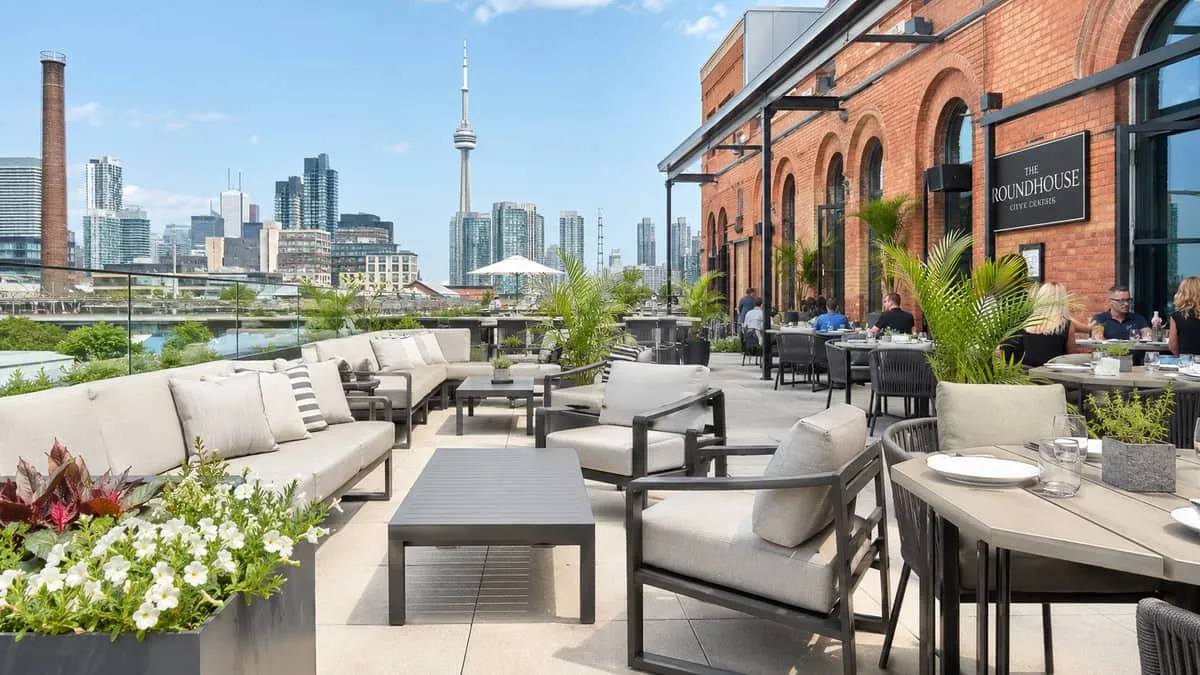 Commercial Patio Furniture in Toronto