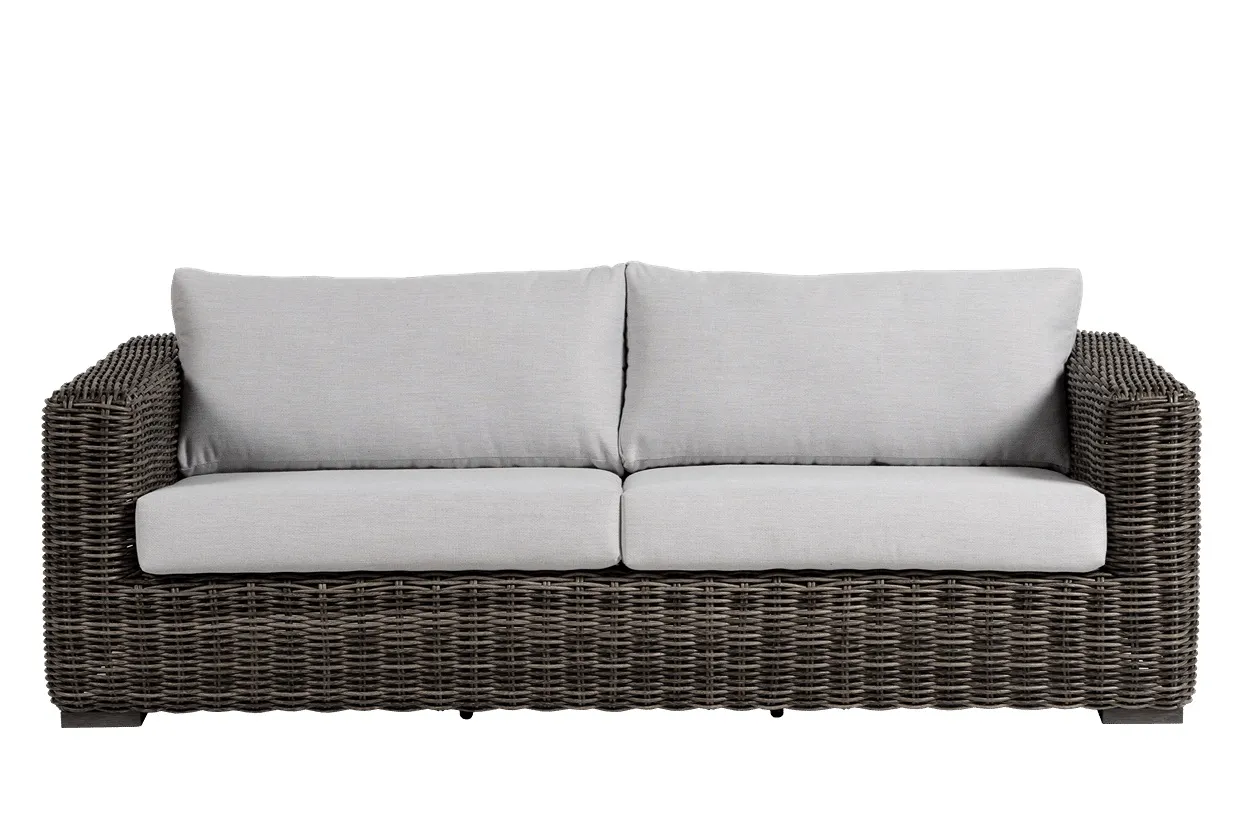Cubo 2.5-Seater Sofa thumbnail 2