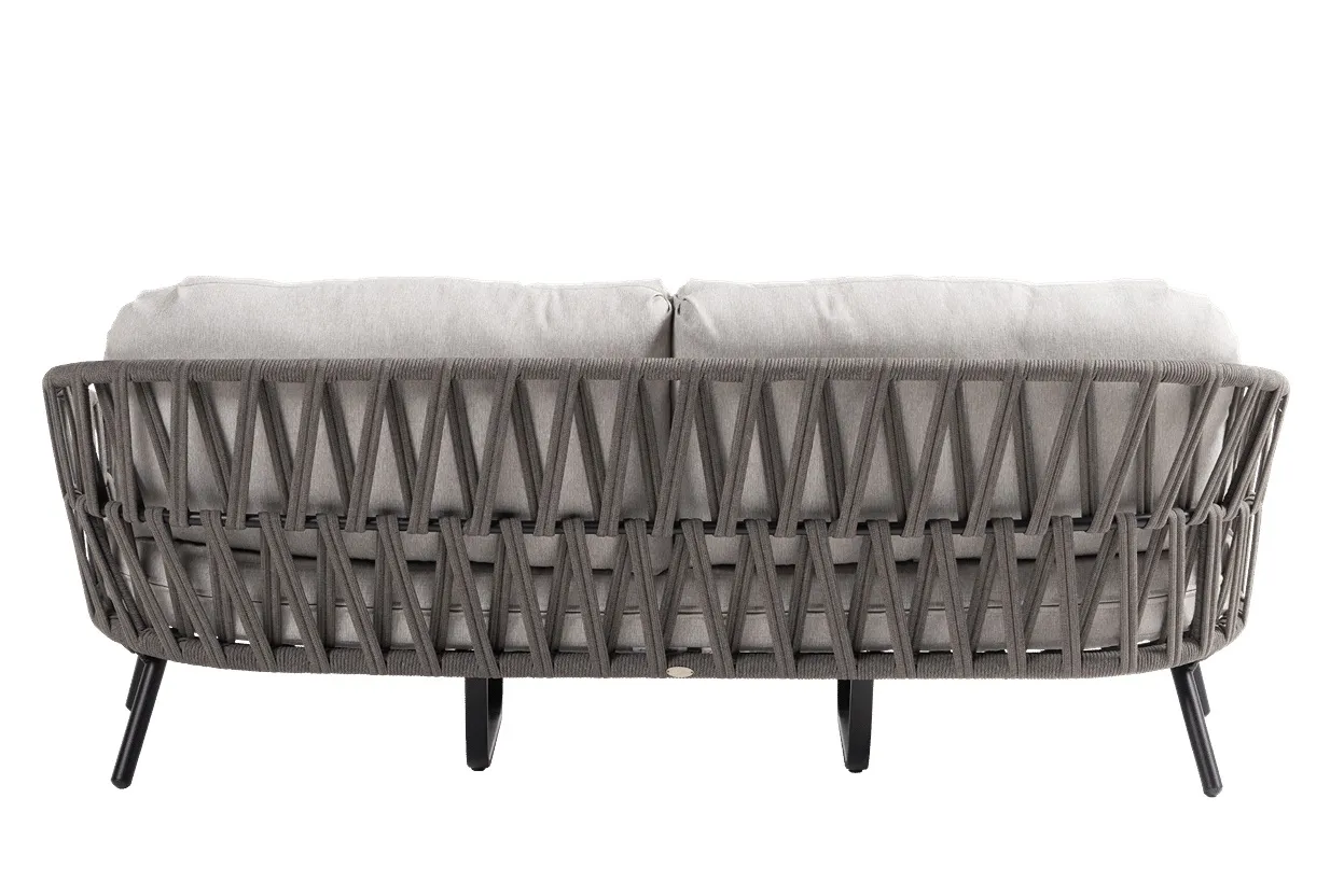 Hamptons 2.5 Sofa thumbnail 4